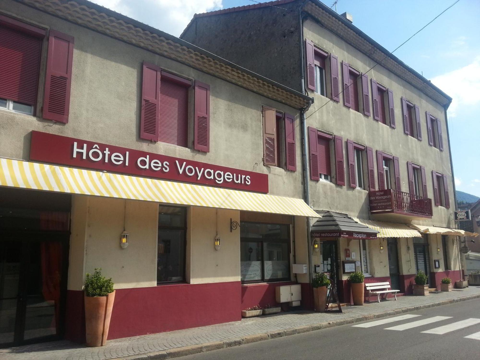 Hotel-Restaurant Des Voyageurs Le Cheylard Экстерьер фото